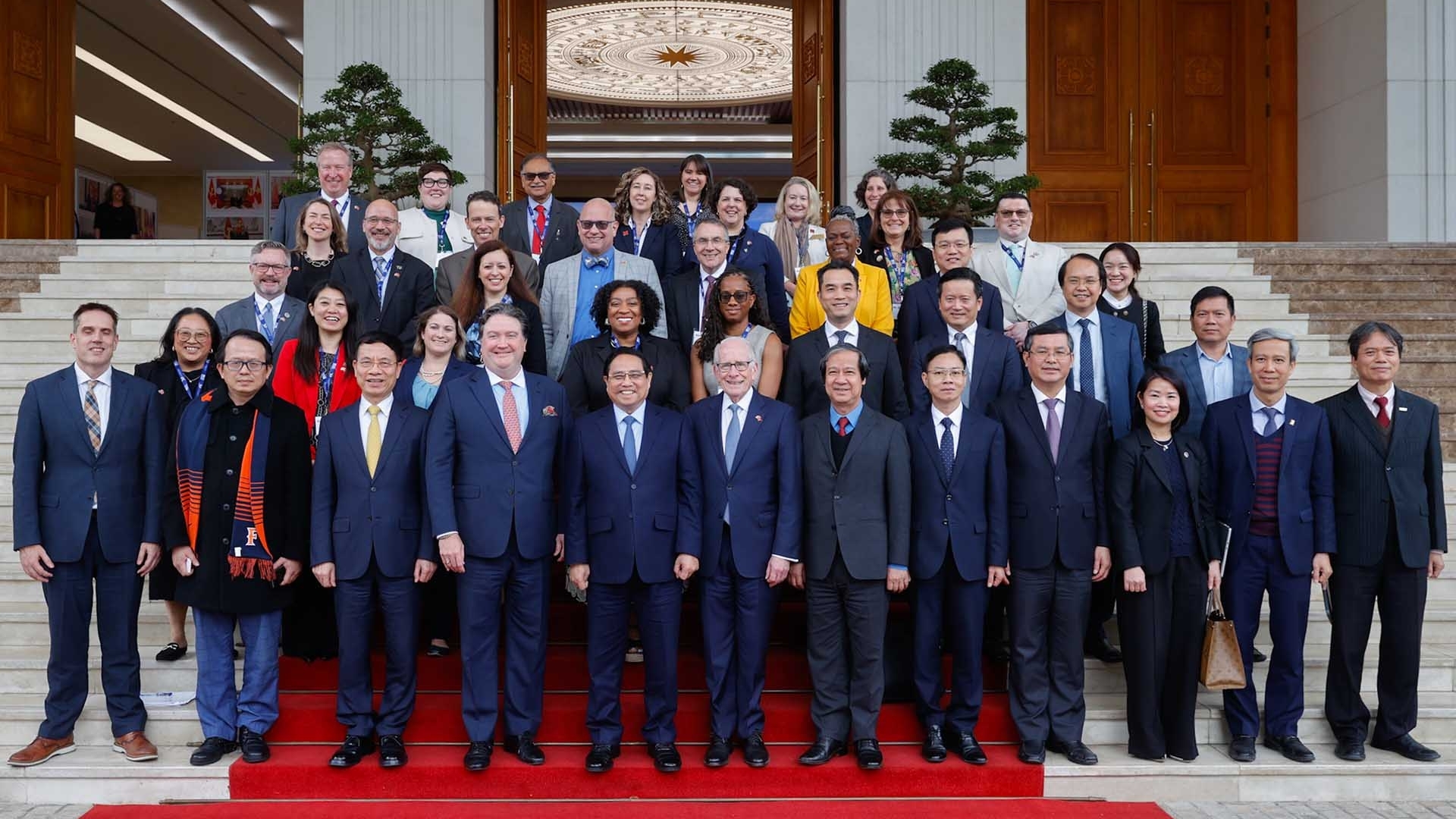 thu tuong pham minh chinh tiep doan lanh dao cac truong dai hoc hang dau cua hoa ky