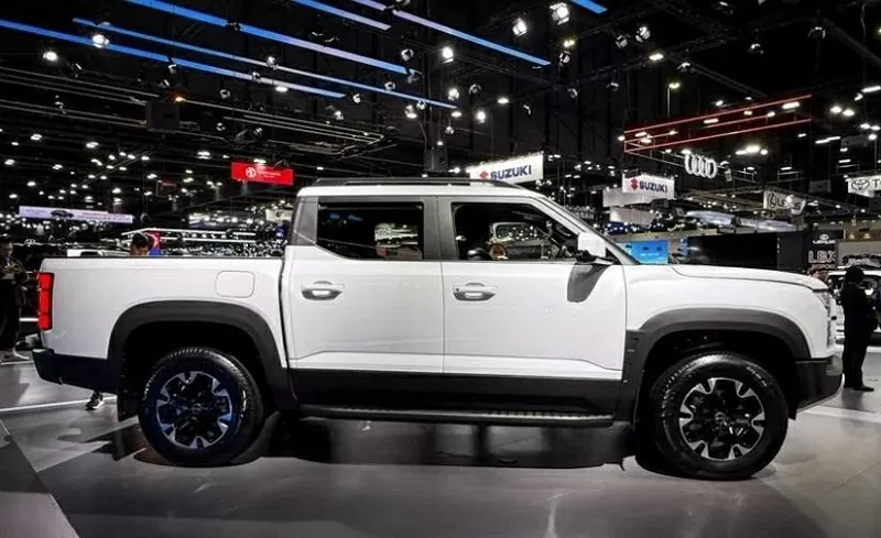 Shark 6 có kích thước nhỉnh hơn so với nhiều mẫu bán tải đang bán tại Việt Nam