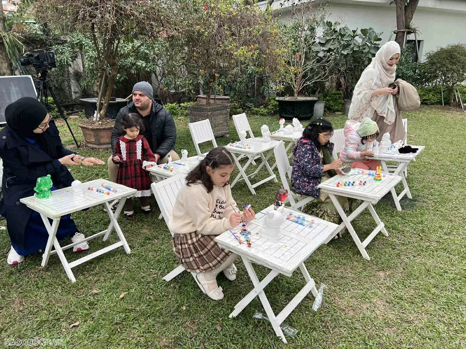 Thông điệp về hòa bình và phước lành qua lễ Eid al- Fitr của cộng đồng người Hồi giáo tại Hà Nội Thông điệp về hòa bình và phước lành qua lễ Eid al- Fitr của cộng đồng người Hồi giáo tại Hà Nội