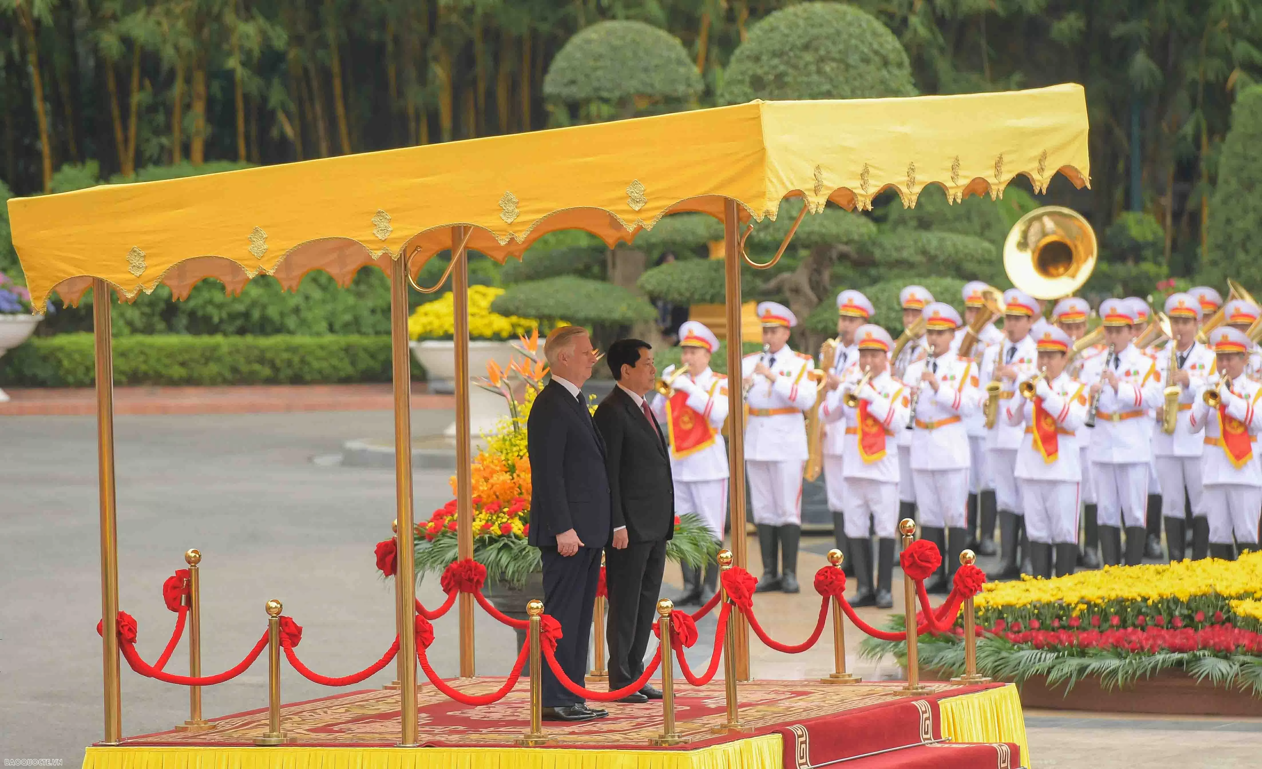Lễ đón chính thức Nhà Vua và Hoàng hậu Bỉ tại Phủ Chủ tịch