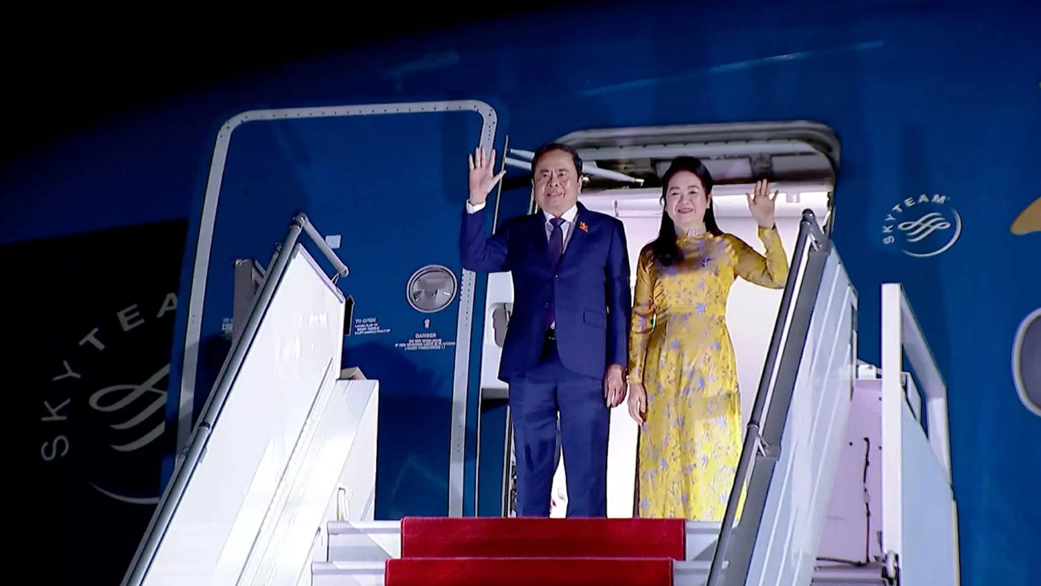 Chủ tịch Quốc hội Trần Thanh Mẫn và Phu nhân đến Yerevan, bắt đầu thăm chính thức Cộng hòa Armenia. (Nguồn: quochoi.vn)