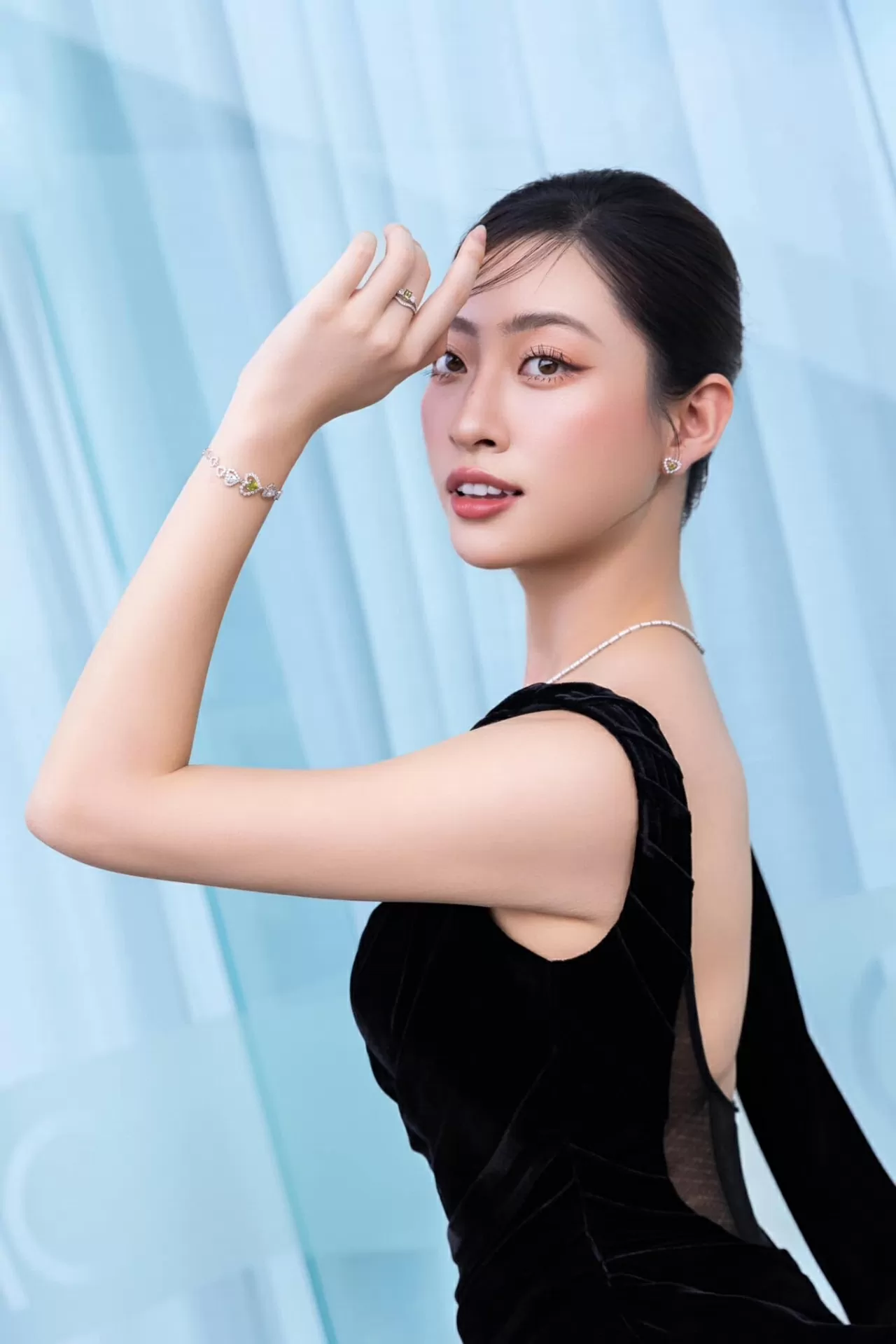 Hoa hậu Lương Thùy Linh