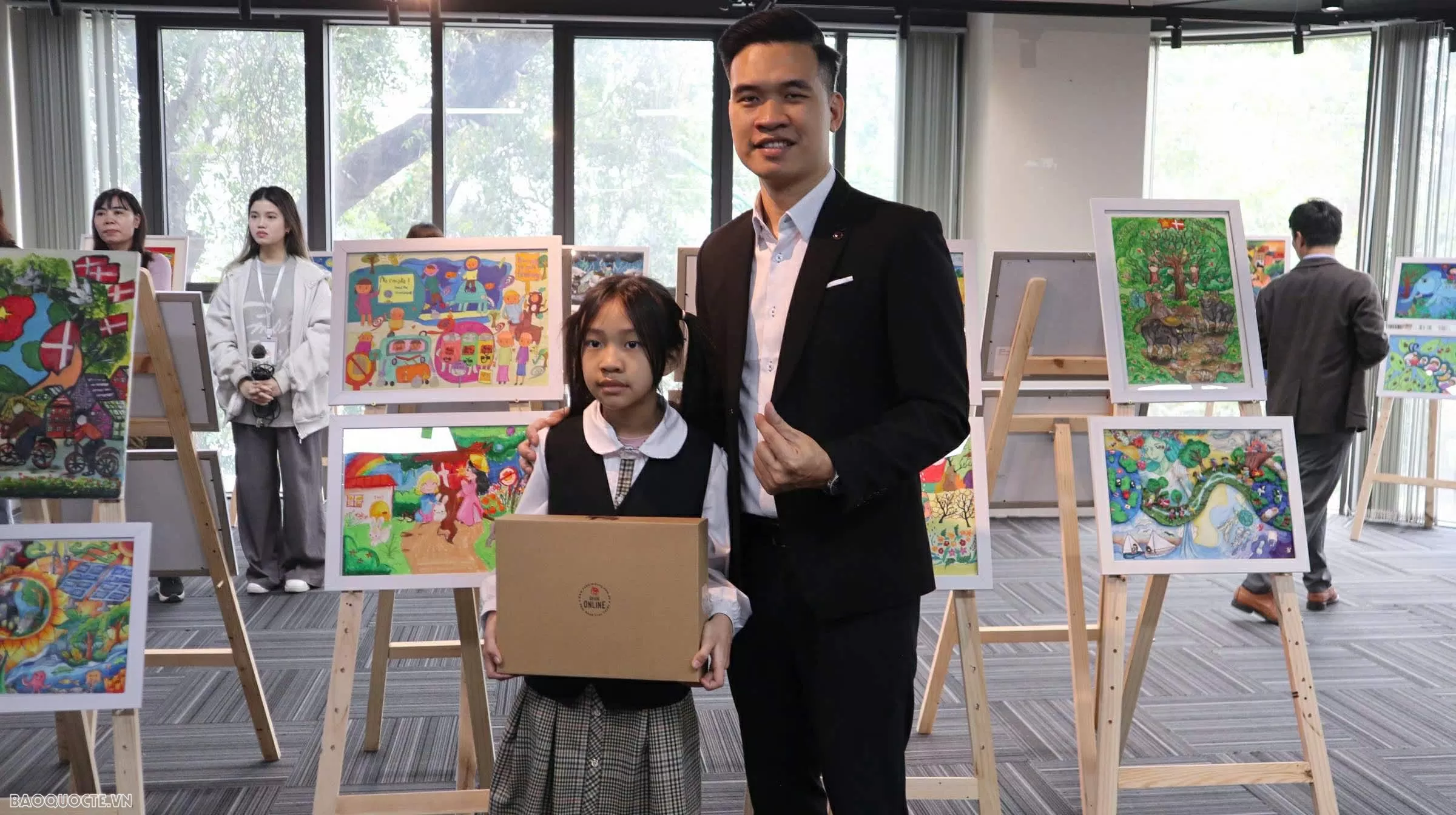 Nét vẽ xanh cho một hành tinh bền vững