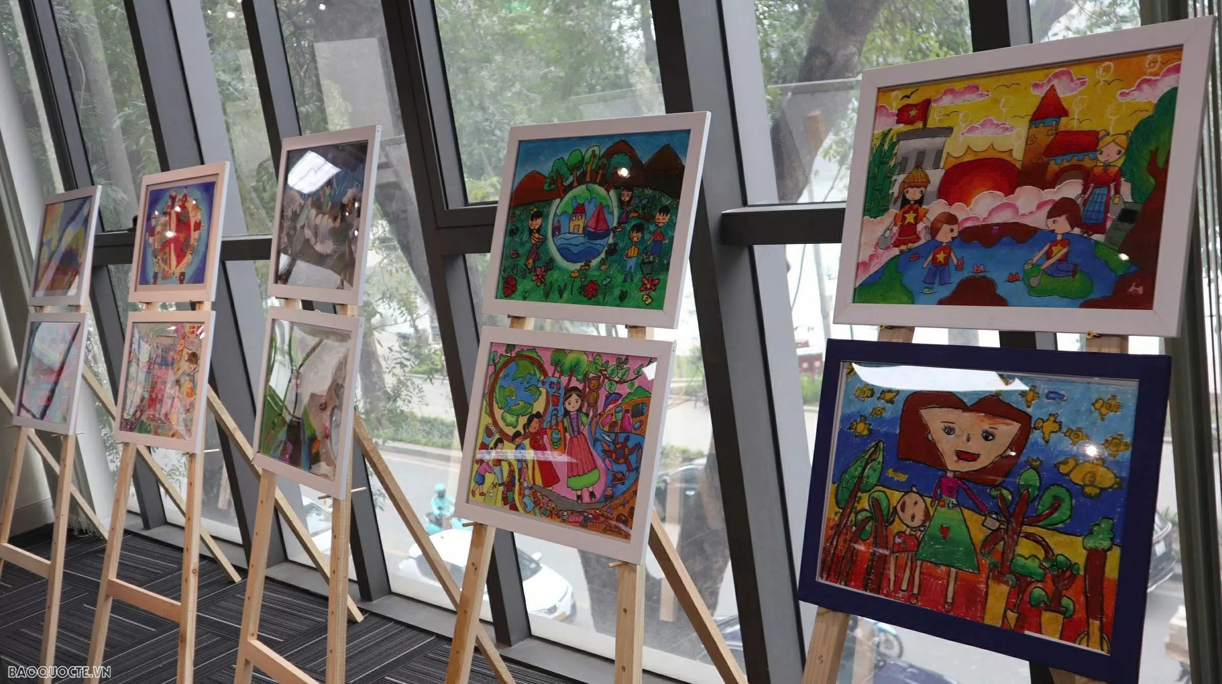 Nét vẽ xanh cho một hành tinh bền vững