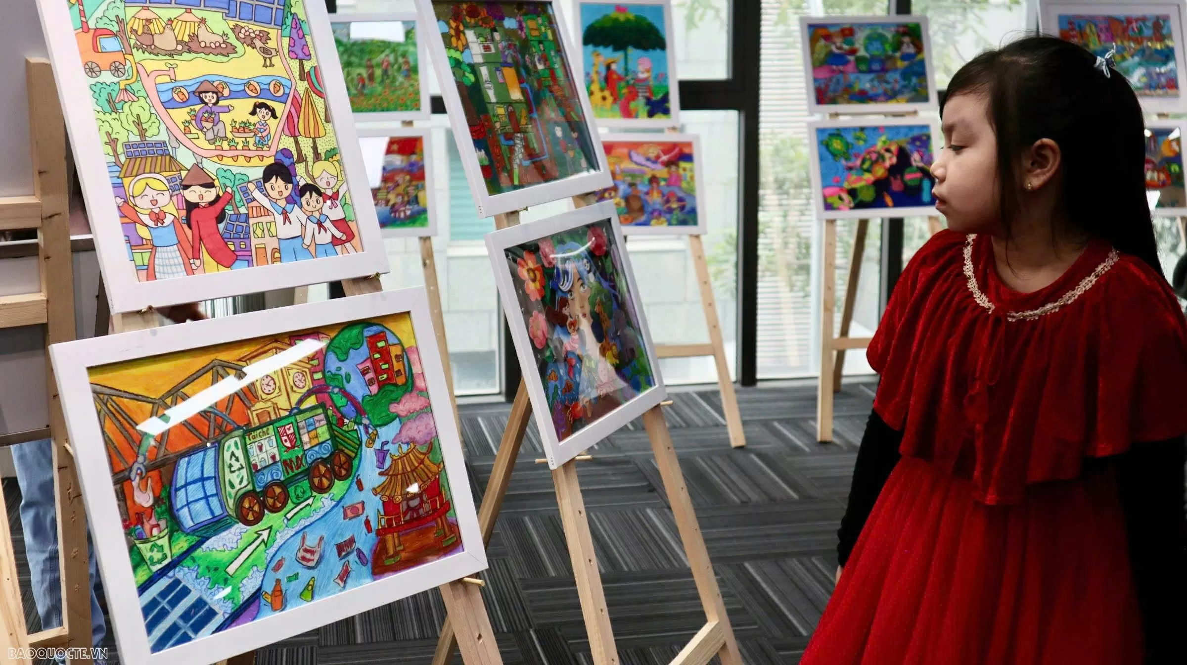 Nét vẽ xanh cho một hành tinh bền vững