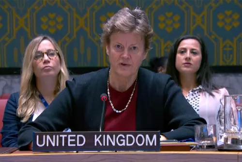 Đại sứ Anh tại Liên Hợp Quốc Barbara Woodward đề nghị tăng cường hỗ trợ cho các tổ chức nhân đạo, bao gồm cả các nhóm địa phương, đồng thời chỉ rõ cam kết vững chắc của London trong việc đảm bảo nhân viên cứu trợ có thể hoạt động an toàn. (Nguồn: GOV.UK)