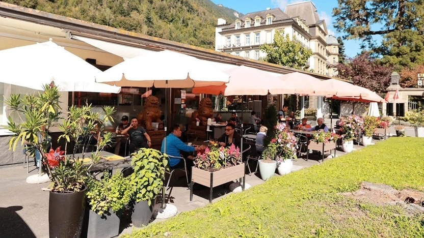 Truly Asia: Hành trình hương vị độc đáo ở 'trái tim Interlaken' (Thụy Sỹ)