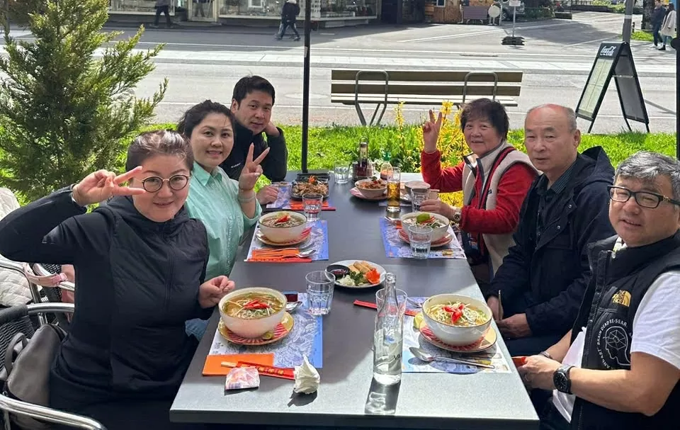 Truly Asia: Hành trình hương vị độc đáo ở trái tim Interlaken (Thụy Sỹ) Truly Asia: Hành trình hương vị độc đáo ở trái tim Interlaken (Thụy Sỹ)
