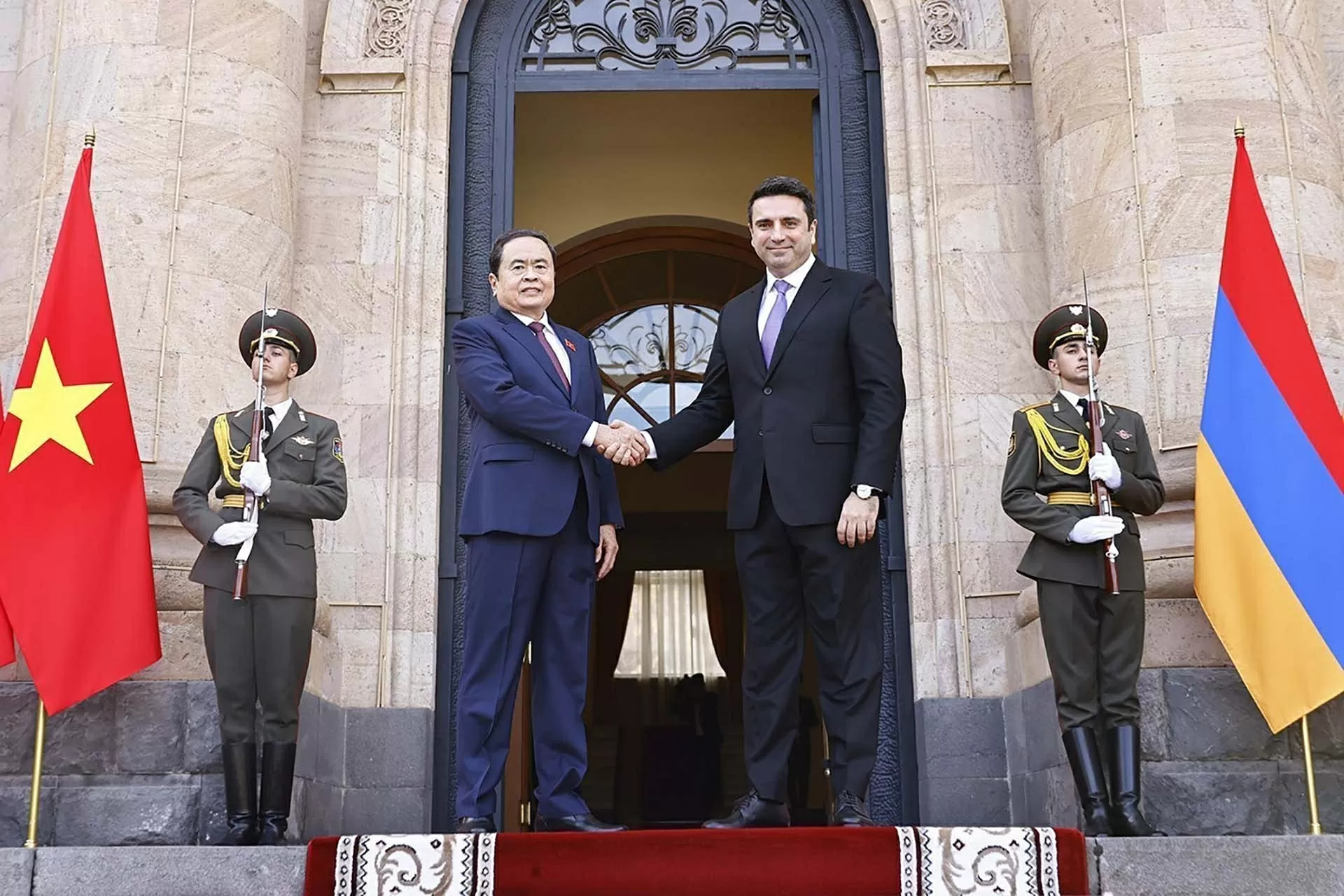 Làm sâu sắc hơn quan hệ hợp tác Việt Nam-Armenia trên tất cả các lĩnh vực