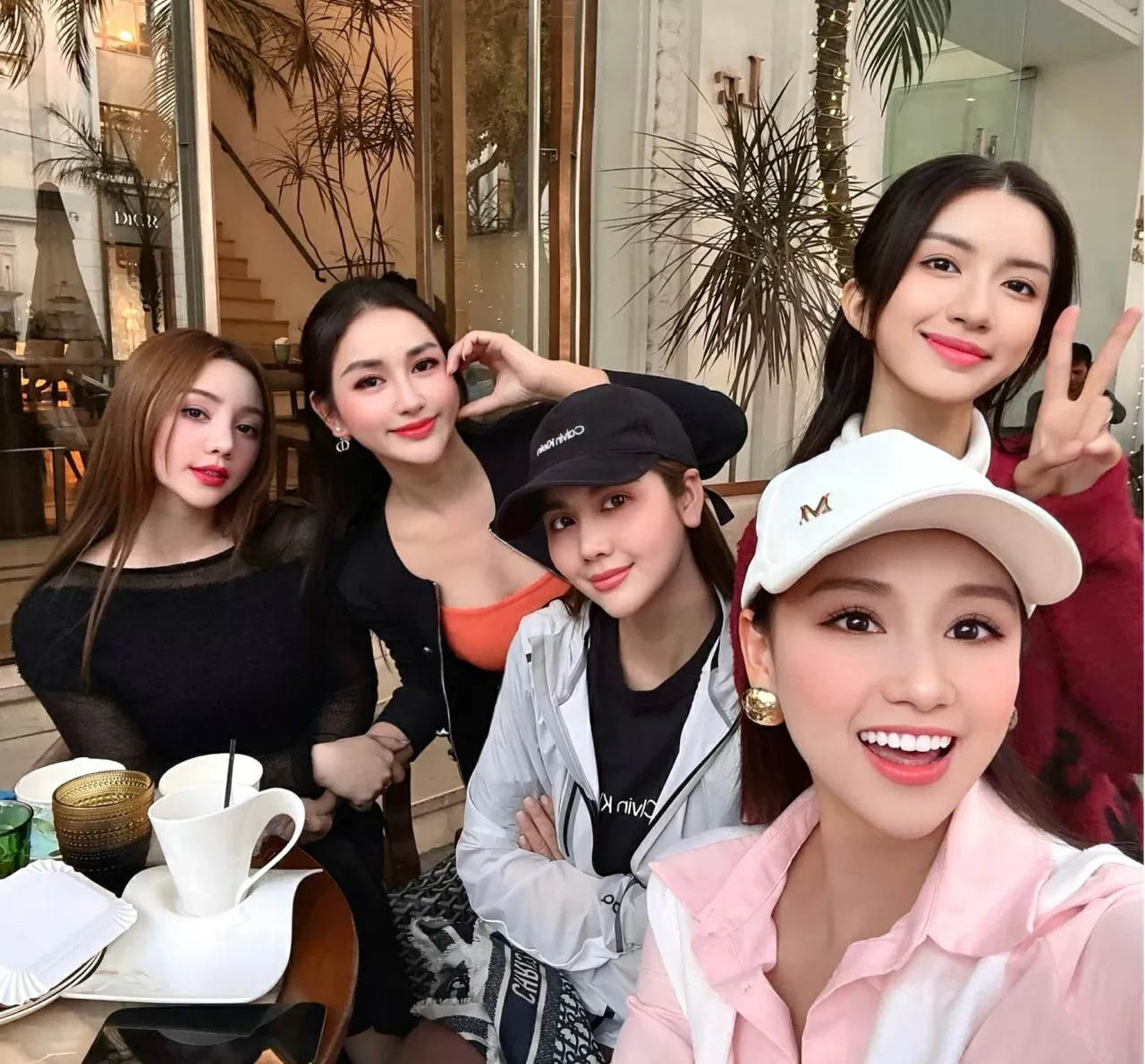Sao Việt