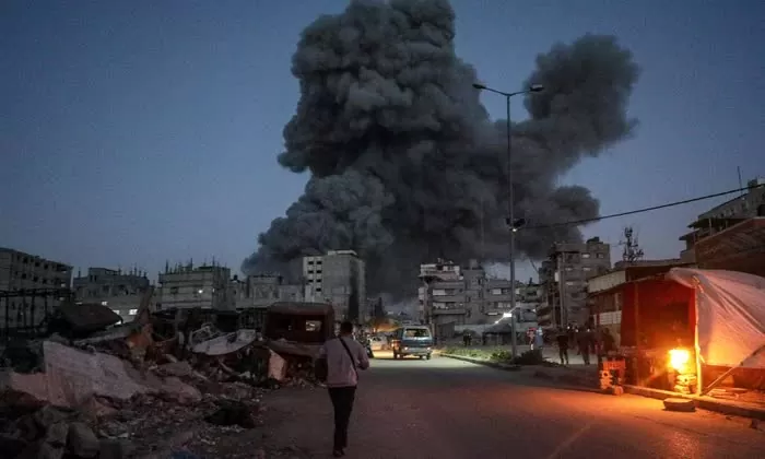 Dải Gaza: Hơn 600 cuộc tấn công trong 17 ngày, Israelv tuyên bố bước vào 'giai đoạn mới' trong chiến dịch quân sự Dải Gaza: Hơn 600 cuộc tấn công trong 17 ngày, Israelv tuyên bố bước vào 'giai đoạn mới' trong chiến dịch quân sự
