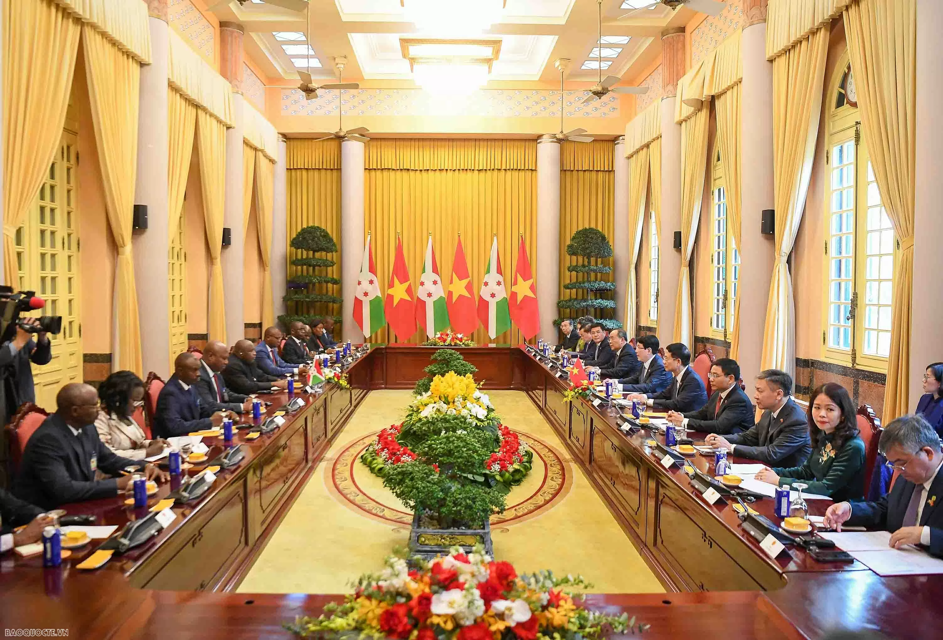 Chủ tịch nước Lương Cường chủ trì lễ đón chính thức Tổng thống Burundi