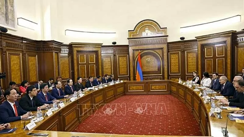 Chủ tịch Quốc hội Trần Thanh Mẫn hội kiến Thủ tướng Armenia
