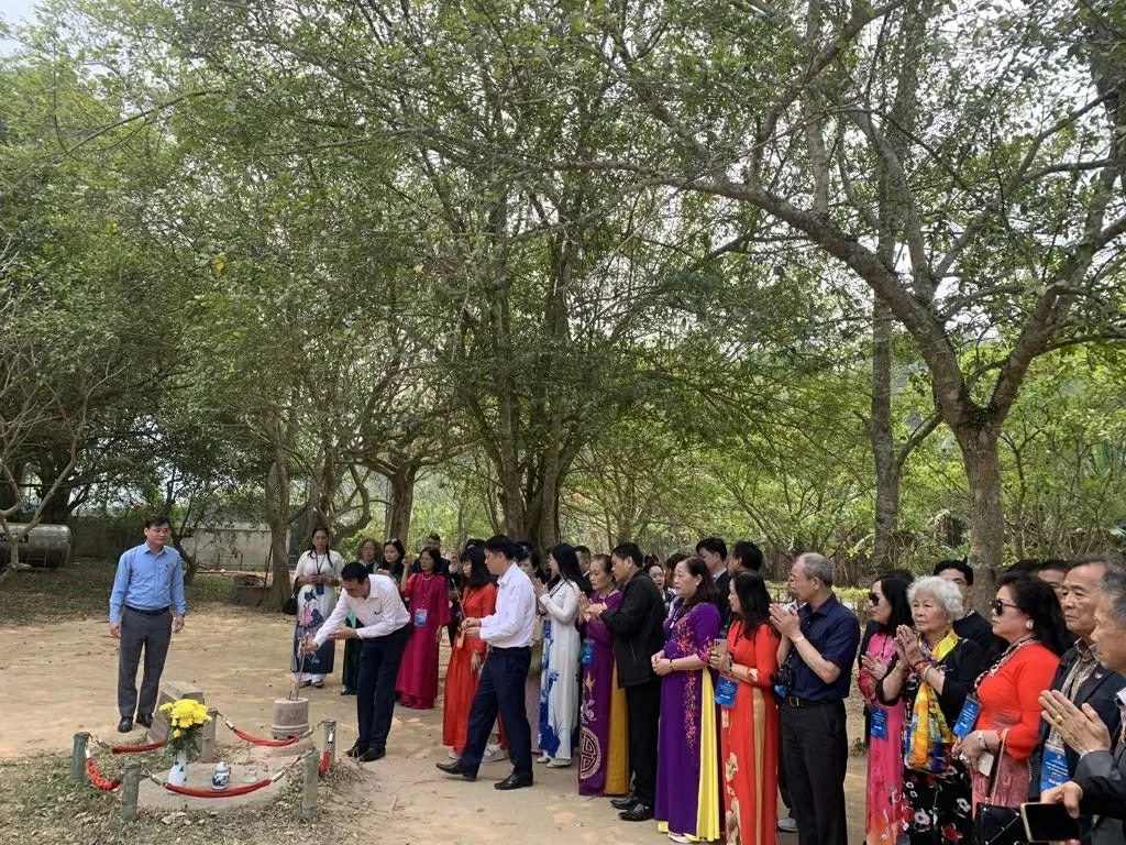 Đoàn kiều bào với hoạt động ý nghĩa tại tỉnh Tuyên Quang Đoàn kiều bào với hoạt động ý nghĩa tại tỉnh Tuyên Quang