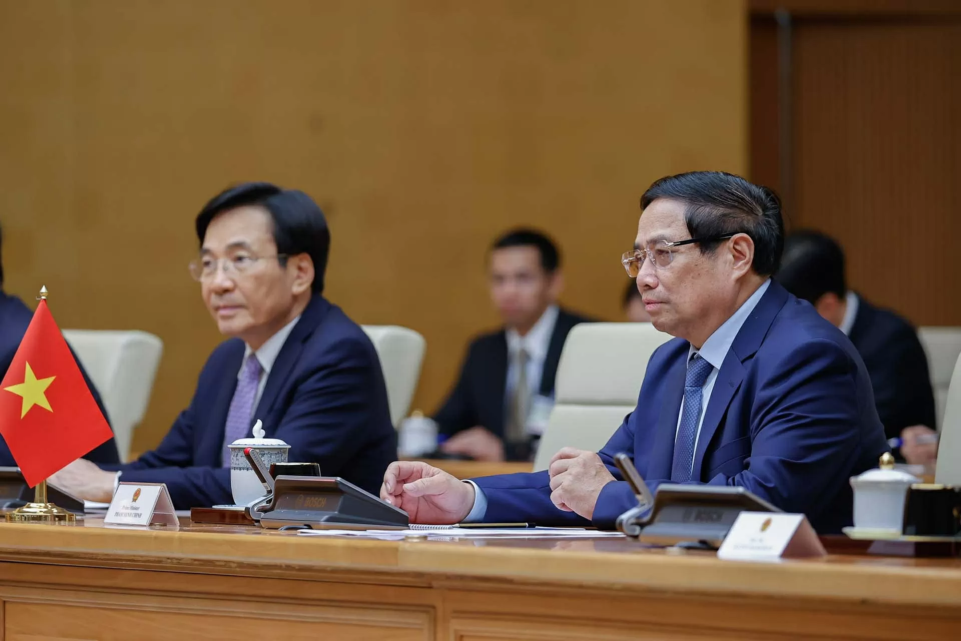 Việt Nam sẵn sàng chia sẻ kinh nghiệm với Burundi trong các lĩnh vực hai bên có lợi ích, thế mạnh Việt Nam sẵn sàng chia sẻ kinh nghiệm với Burundi trong các lĩnh vực hai bên có lợi ích, thế mạnh