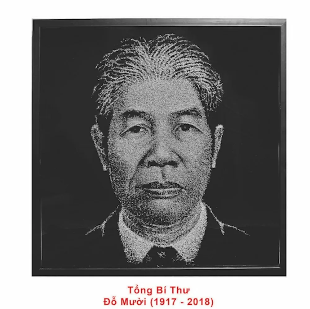 Hoạ sĩ dùng búa đập vỡ kính, sáng tạo thành các tác phẩm chân dung độc đáo