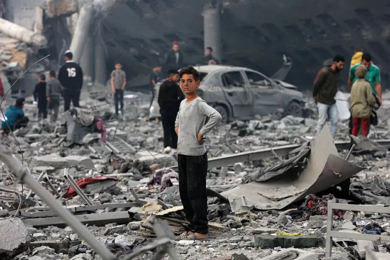 Ảnh ấn tượng: Tổng thống Donald Trump công bố chính sách thuế quan dậy sóng toàn cầu, Hàn Quốc chuẩn bị một cuộc bầu cử bất thường