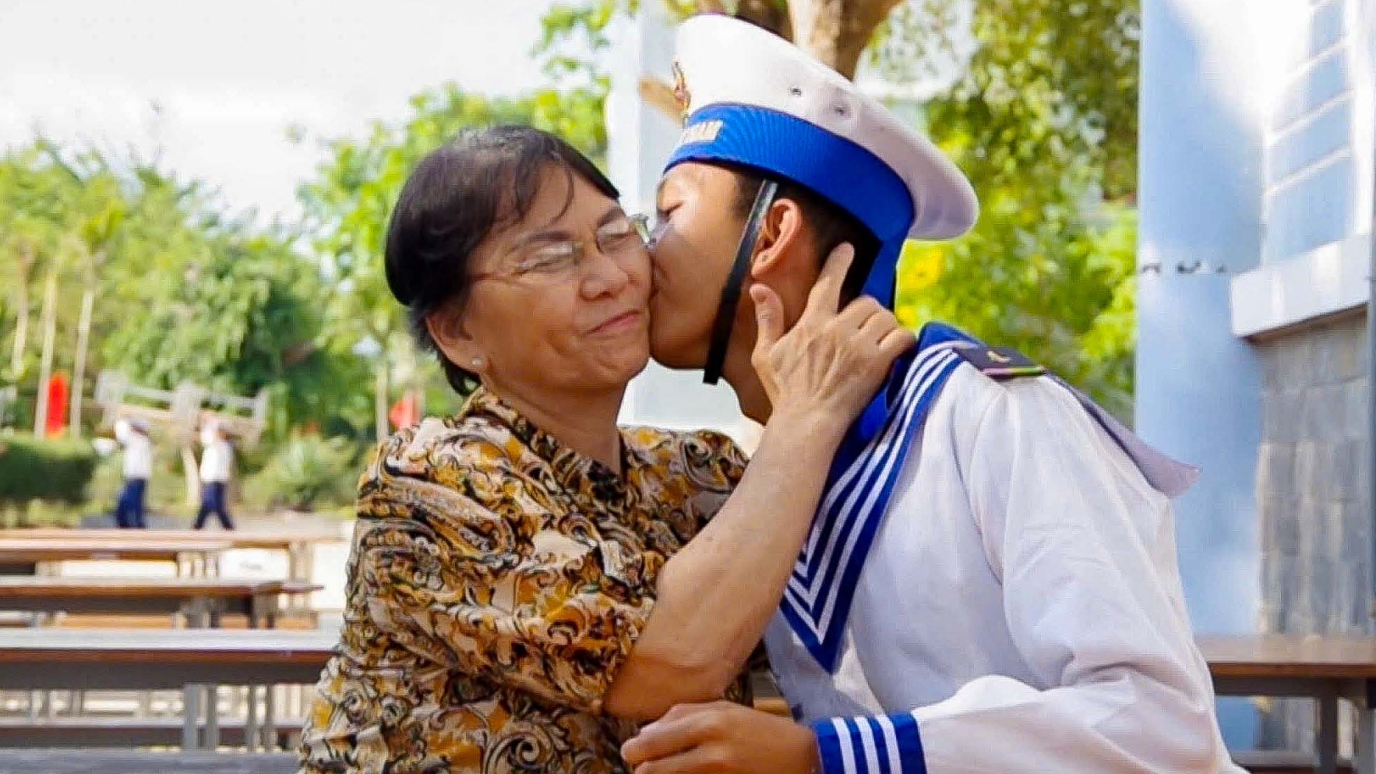 khi gia dinh la nguon tiep suc tinh than cho cac chien si moi nhap ngu