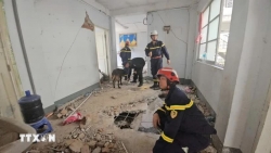 Đoàn cứu nạn Việt Nam tích cực hỗ trợ đời sống người dân Myanmar ảnh hưởng do động đất