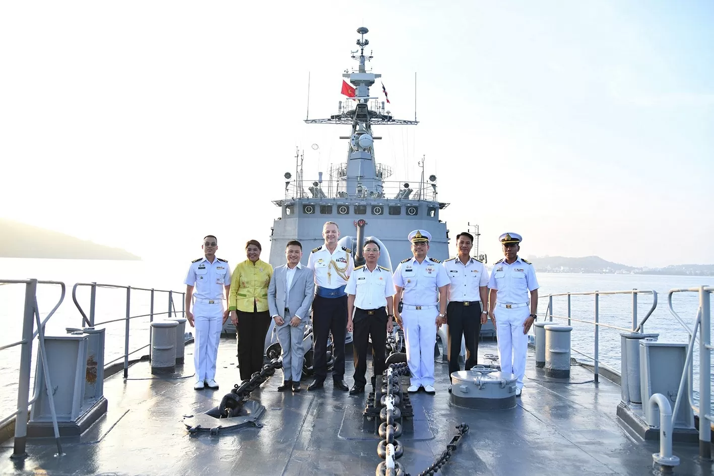 Tàu Hải quân Hoàng gia Thái Lan thăm Việt Nam Tàu Hải quân Hoàng gia Thái Lan thăm Việt Nam