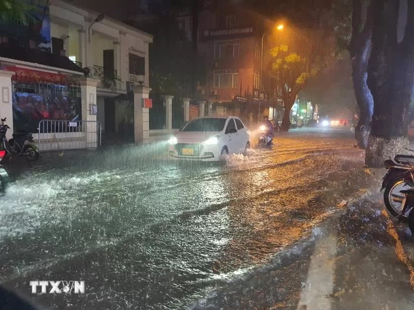 Dự báo thời tiết đêm 6/4: Bắc Bộ, Bắc Trung Bộ có mưa rào và dông, đêm trời lạnh