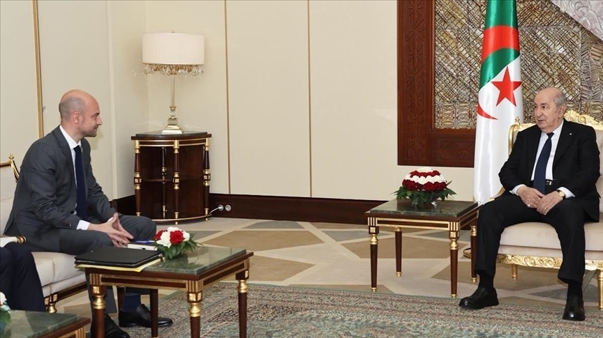 Ngoại trưởng Pháp có chuyến thăm 'làm lành' với Algeria