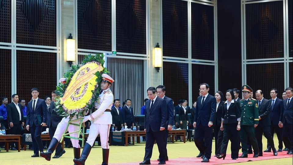 thu tuong pham minh chinh vieng nguyen chu tich dang ndcm lao nguyen chu tich nuoc lao khamtay siphandone
