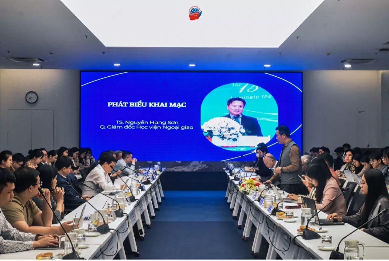 Hội thảo khoa học 'Tầm nhìn của ASEAN về Ấn Độ Dương – Thái Bình Dương: Những phát triển mới, cơ hội và thách thức' Hội thảo khoa học 'Tầm nhìn của ASEAN về Ấn Độ Dương – Thái Bình Dương: Những phát triển mới, cơ hội và thách thức'