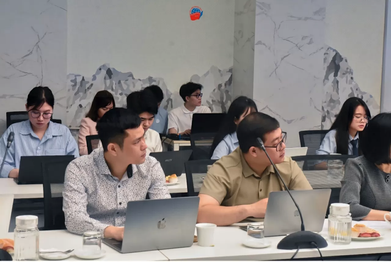 Hội thảo khoa học 'Tầm nhìn của ASEAN về Ấn Độ Dương – Thái Bình Dương: Những phát triển mới, cơ hội và thách thức' Hội thảo khoa học 'Tầm nhìn của ASEAN về Ấn Độ Dương – Thái Bình Dương: Những phát triển mới, cơ hội và thách thức'