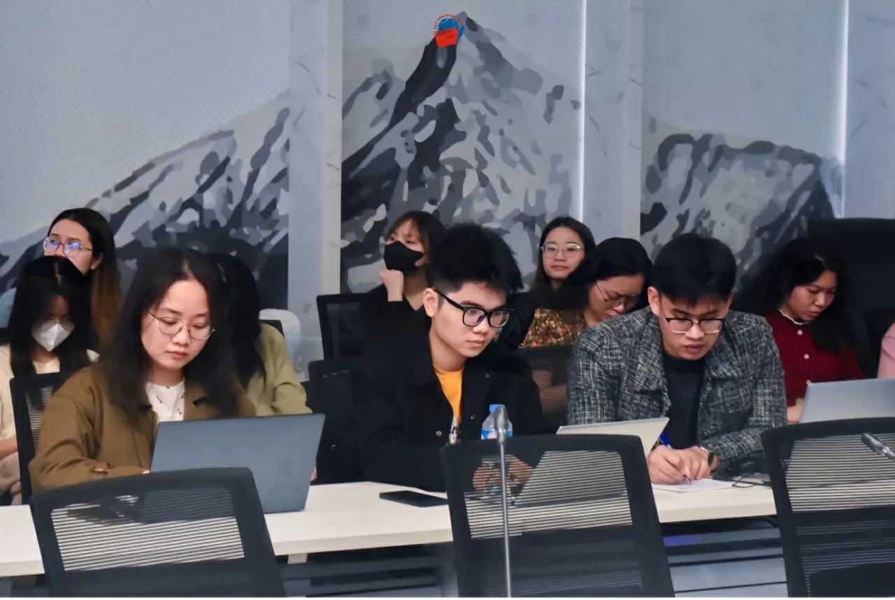 Hội thảo khoa học 'Tầm nhìn của ASEAN về Ấn Độ Dương – Thái Bình Dương: Những phát triển mới, cơ hội và thách thức' Hội thảo khoa học 'Tầm nhìn của ASEAN về Ấn Độ Dương – Thái Bình Dương: Những phát triển mới, cơ hội và thách thức'