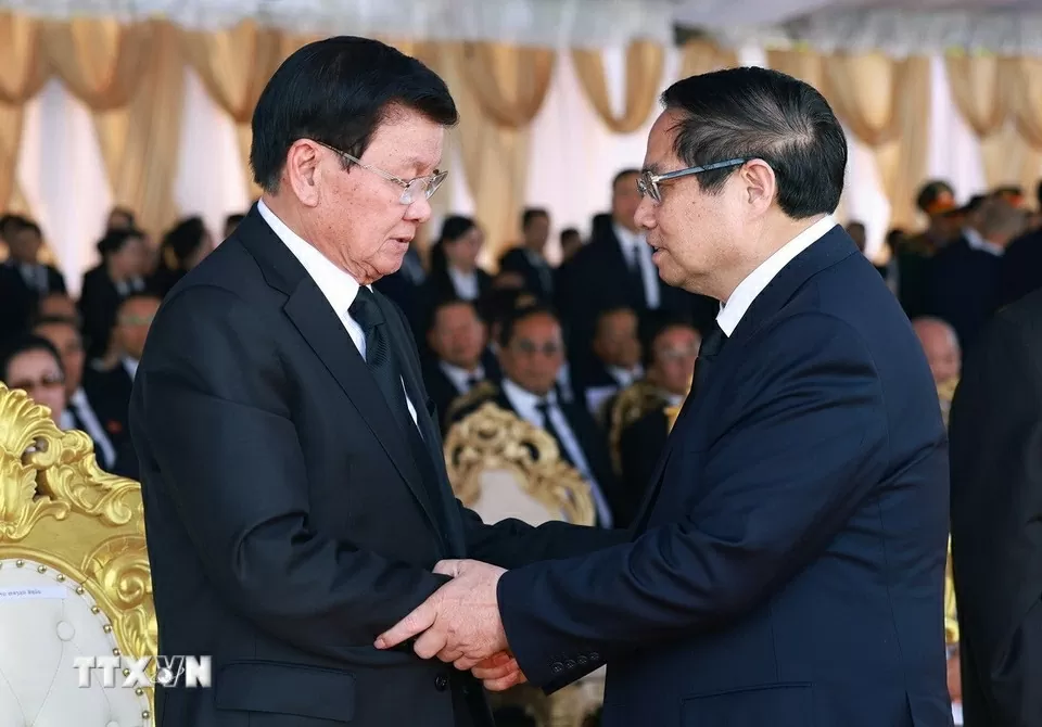 Thủ tướng Phạm Minh Chính viếng nguyên Chủ tịch Đảng NDCM Lào, nguyên Chủ tịch nước Lào Khamtay Siphandone