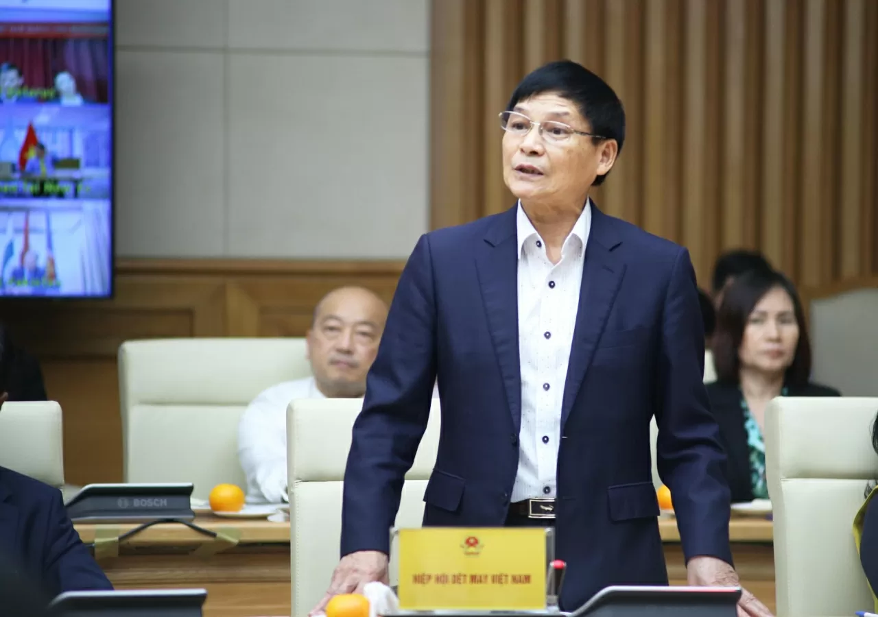 Đại diện Hiệp hội Dệt may Việt Nam nêu ra những khó khăn thách thức mà các doanh nghiệp dệt may phải đối mặt sau khi Mỹ vừa ban hành Chính sách thuế quan đối ứng. (Ảnh: Thành Long)