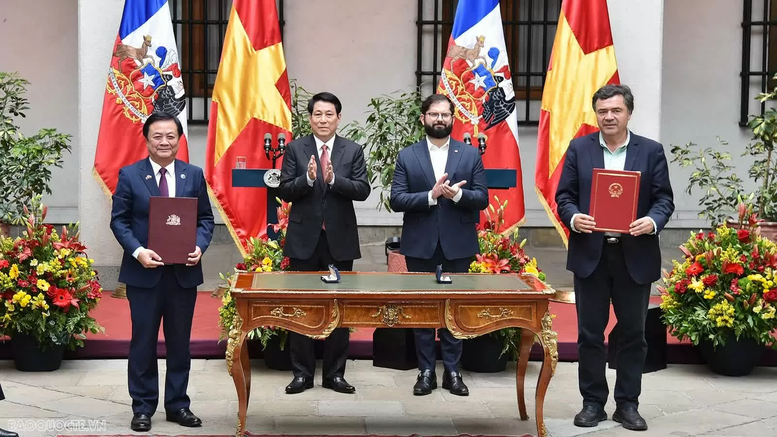 Đại sứ Nguyễn Việt Cường: Như hai người bạn chung ước mơ, Việt Nam và Chile 'gieo hạt' vì tương lai xanh Đại sứ Nguyễn Việt Cường: Như hai người bạn chung ước mơ, Việt Nam và Chile 'gieo hạt' vì tương lai xanh