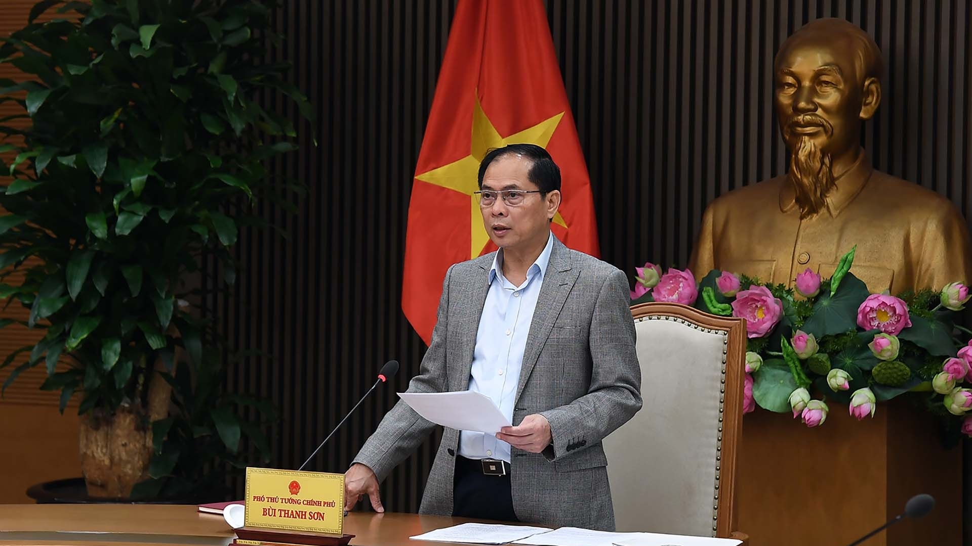 Phó Thủ tướng Bùi Thanh Sơn chủ trì họp Tổ công tác về hợp tác kinh tế, thương mại với Hoa Kỳ