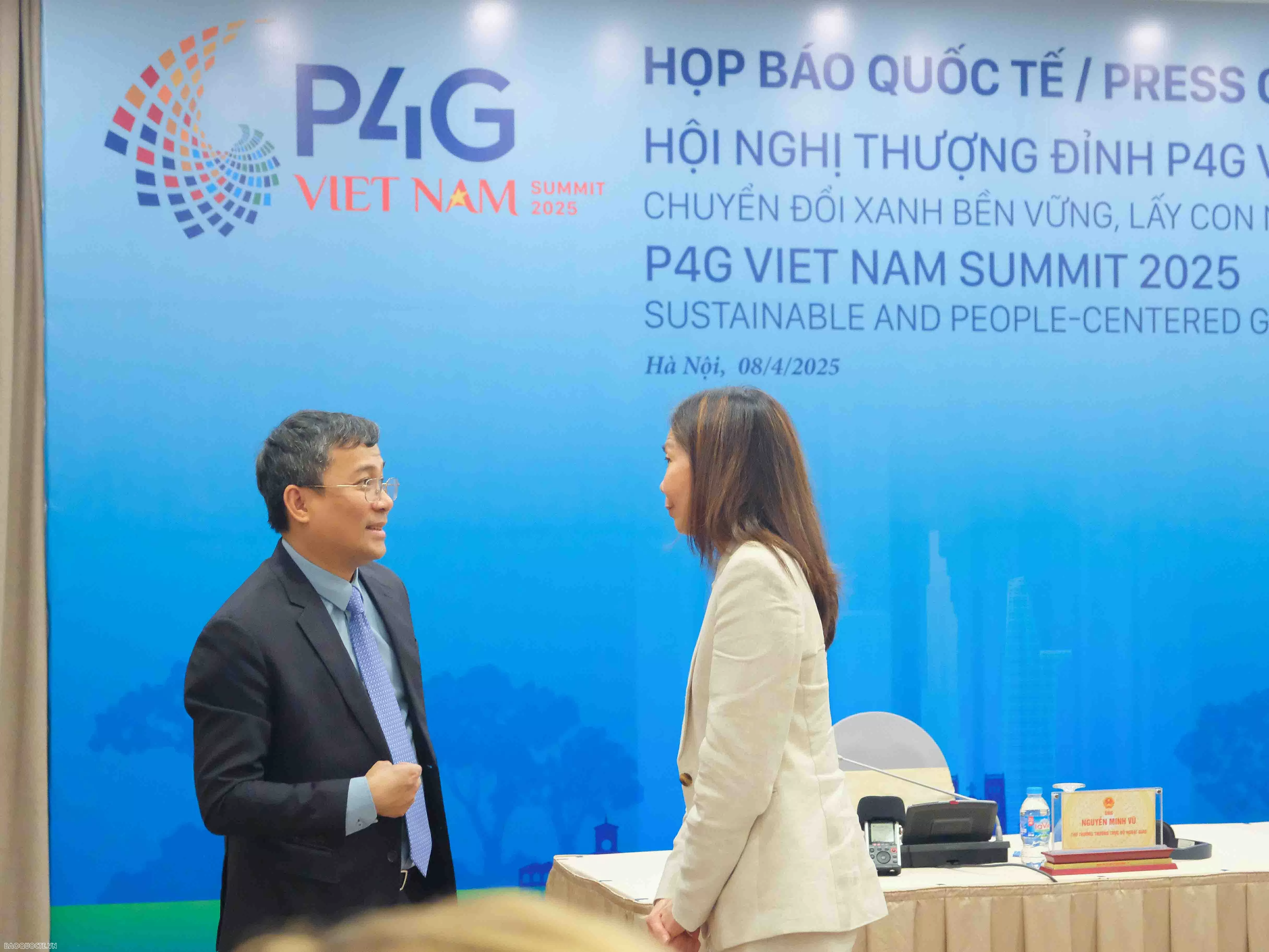 Hội nghị Thượng đỉnh P4G 2025: Khẳng định quyết tâm của Việt Nam trong chuyển đổi xanh Hội nghị Thượng đỉnh P4G 2025: Khẳng định quyết tâm của Việt Nam trong chuyển đổi xanh