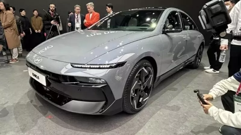 Hyundai Ioniq 6 2025 là phiên bản nâng cấp giữa vòng đời (facelift) Hyundai Ioniq 6 2025 là phiên bản nâng cấp giữa vòng đời (facelift)