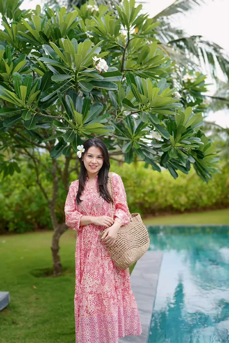 Bí quyết livestream bền bỉ: Cây Rơm Cosmetics và câu chuyện giữ nhiệt 20h liên tiếp