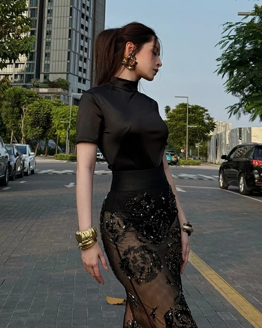 thời trang Chi Pu