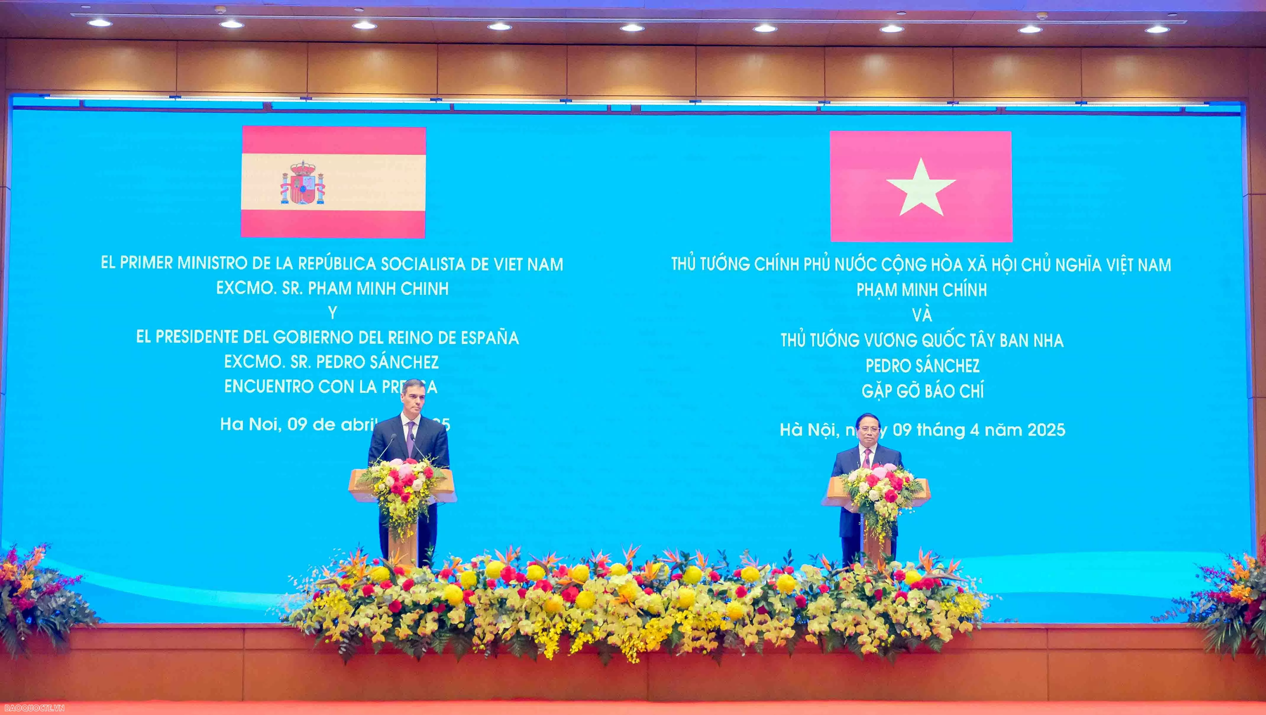 Thủ tướng Phạm Minh Chính hội đàm với Thủ tướng Tây Ban Nha