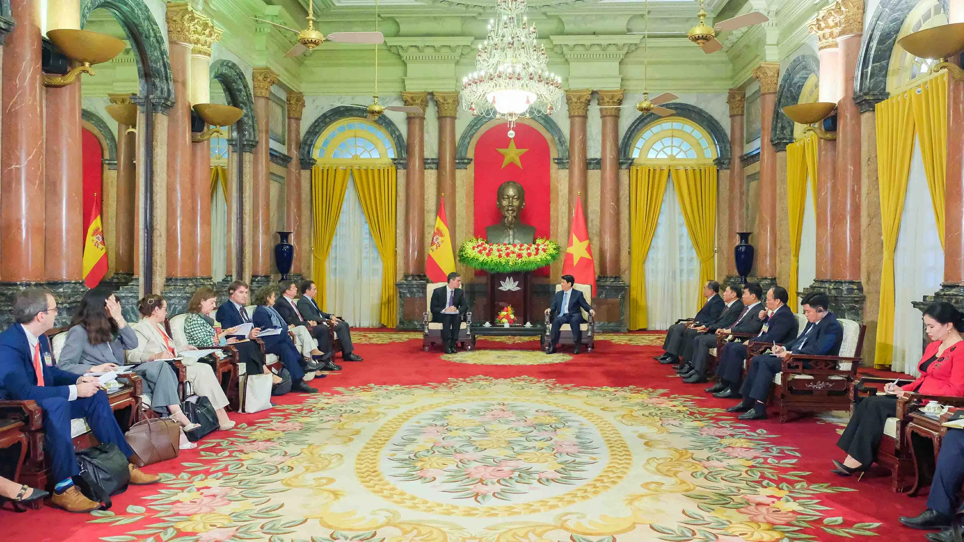 Chủ tịch nước Lương Cường tiếp Thủ tướng Tây Ban Nha