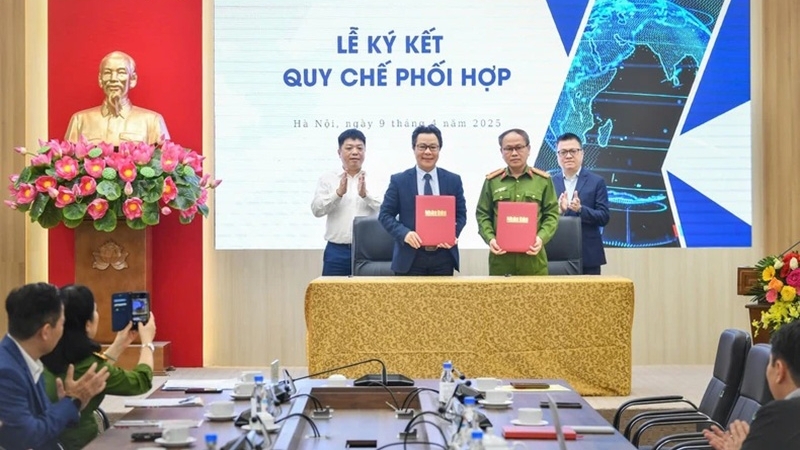 tin tuc cua bao nhan dan chinh thuc xuat hien tren ung dung vneid