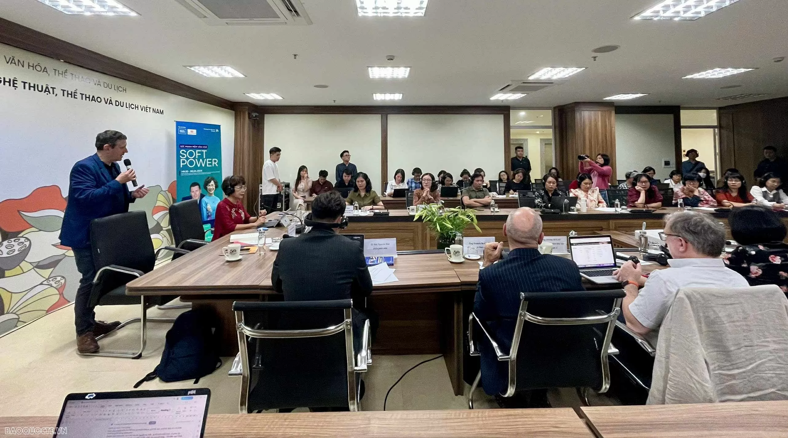 Toàn cảnh buổi tọa đàm. (Ảnh: Hương Giang)