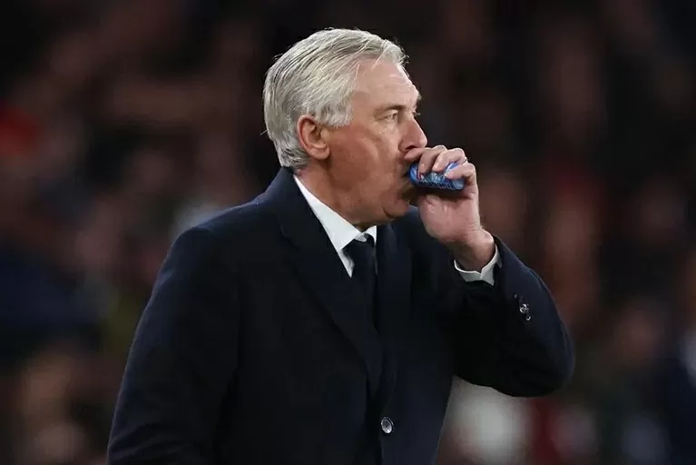 Real Madrid quyết định tương lai HLV Ancelotti sau trận thua Arsenal? Real Madrid quyết định tương lai HLV Ancelotti sau trận thua Arsenal?