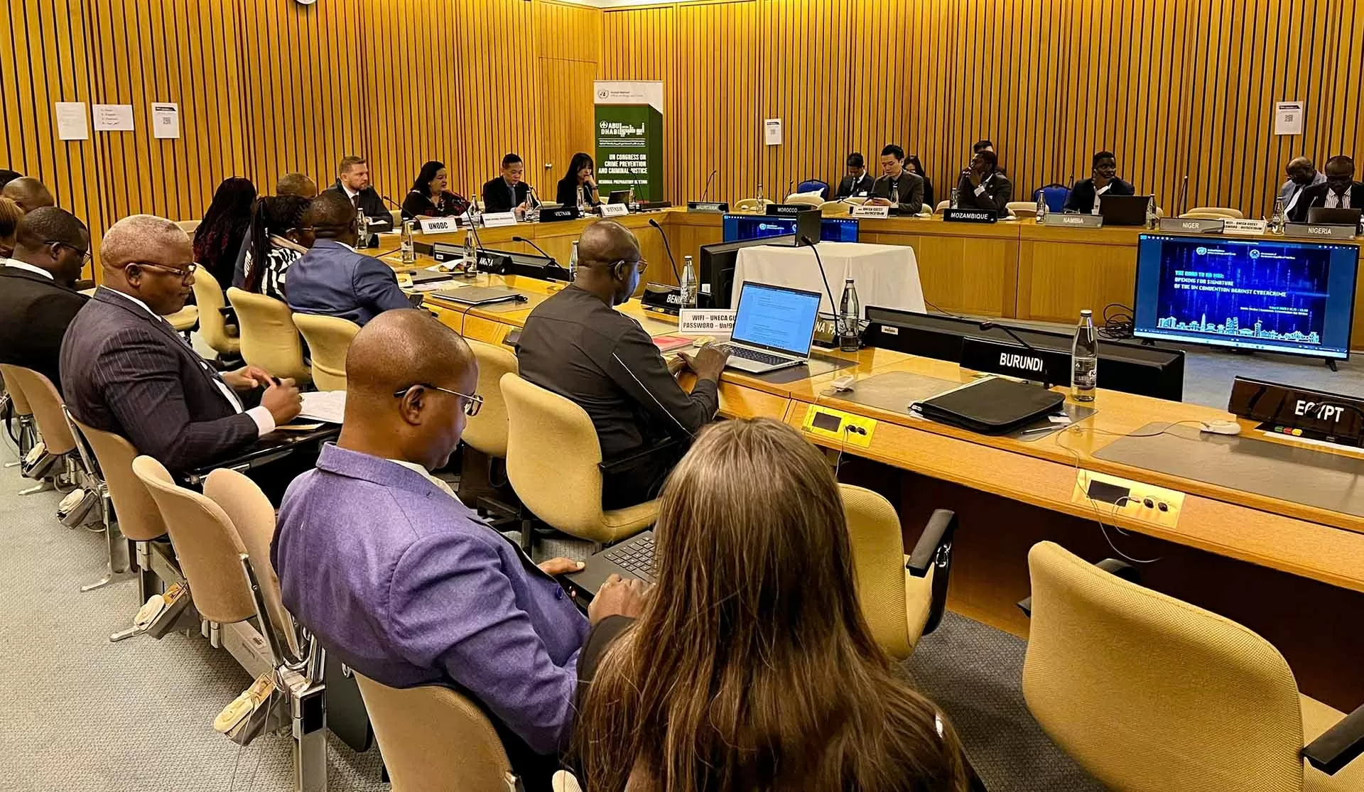 Việt Nam giới thiệu với các nước châu Phi về Lễ mở ký Công ước của Liên hợp quốc về chống tội phạm mạng