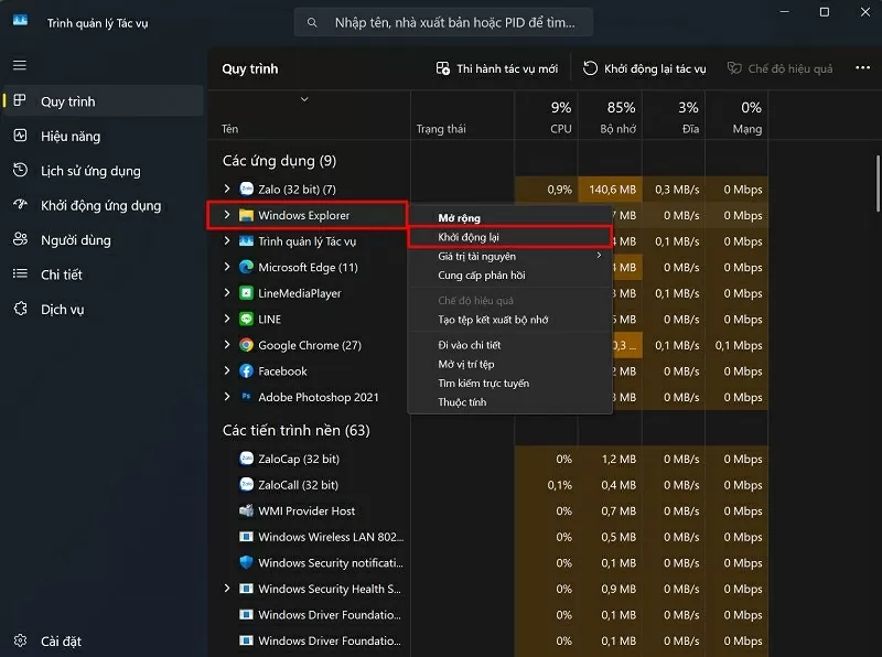 Tìm Windows Explorer và chọn Khởi động lại