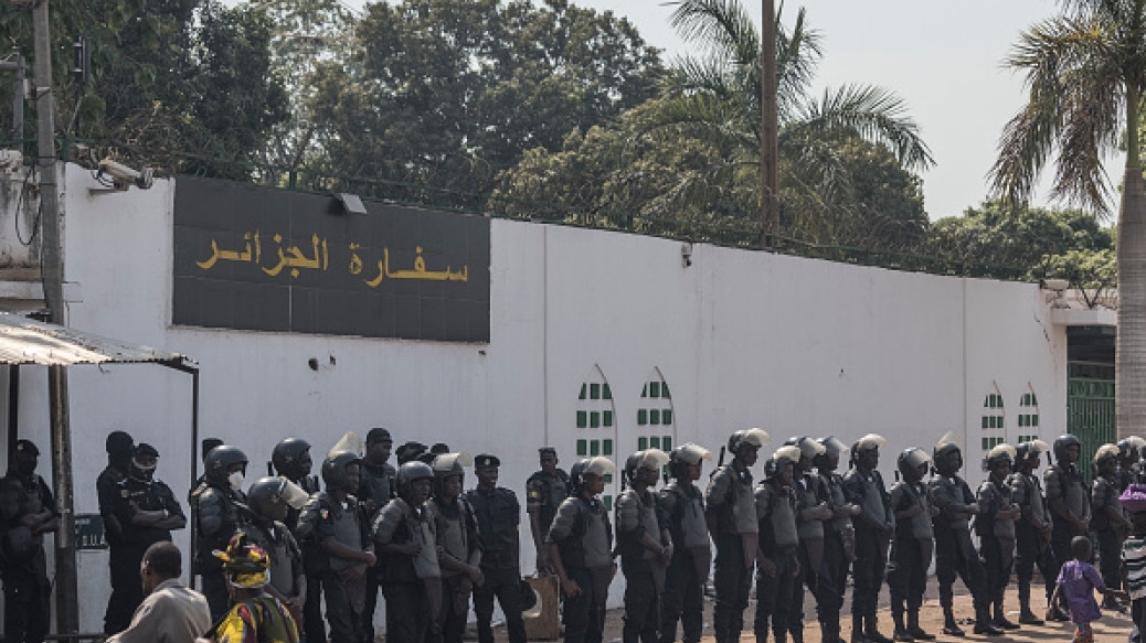 ecowas lo ngai ve cang thang algeria mali