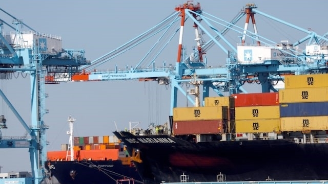 my tiep tuc giam thue 66 cho hang trung quoc