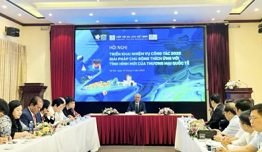 Du lịch Việt Nam tìm giải pháp chủ động thích ứng với tình hình mới Du lịch Việt Nam tìm giải pháp chủ động thích ứng với tình hình mới