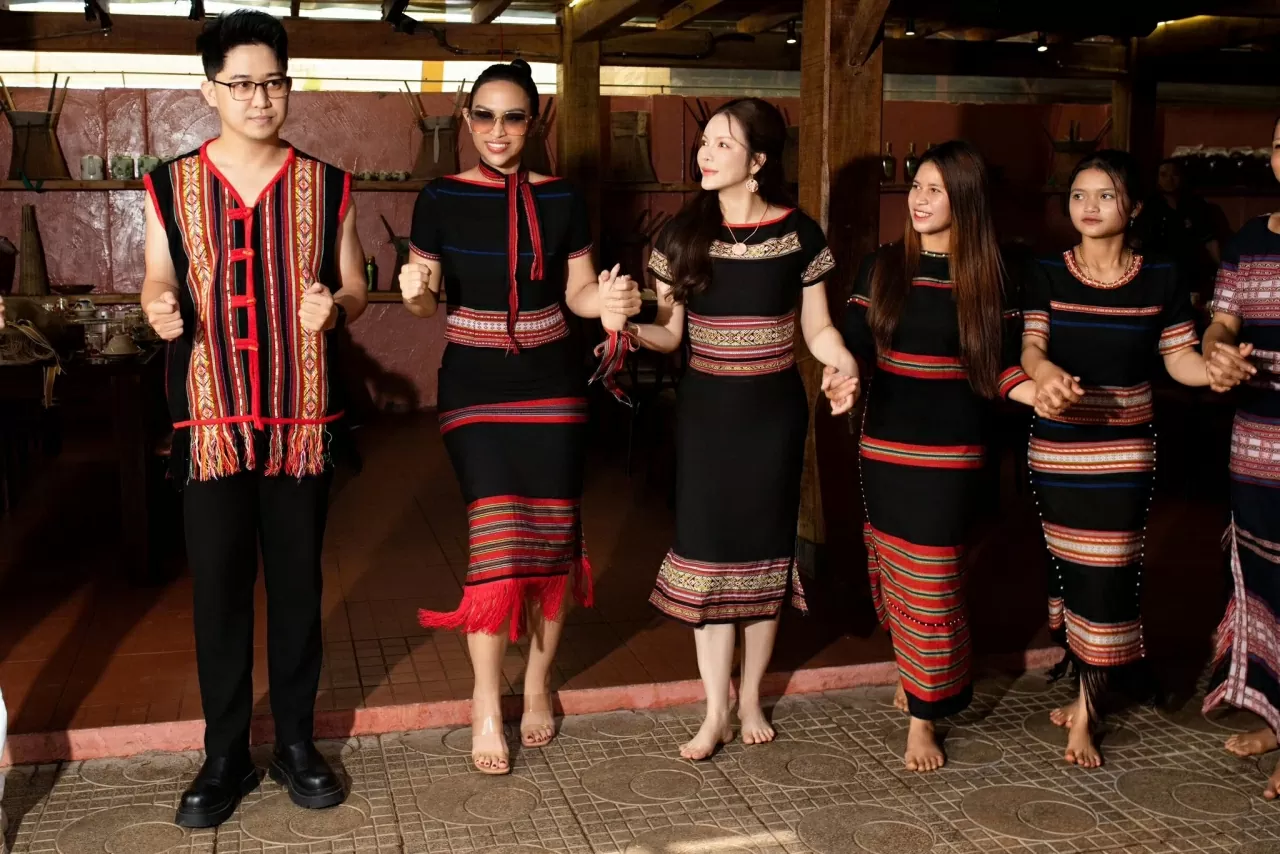 Lý Nhã Kỳ Lý Nhã Kỳ