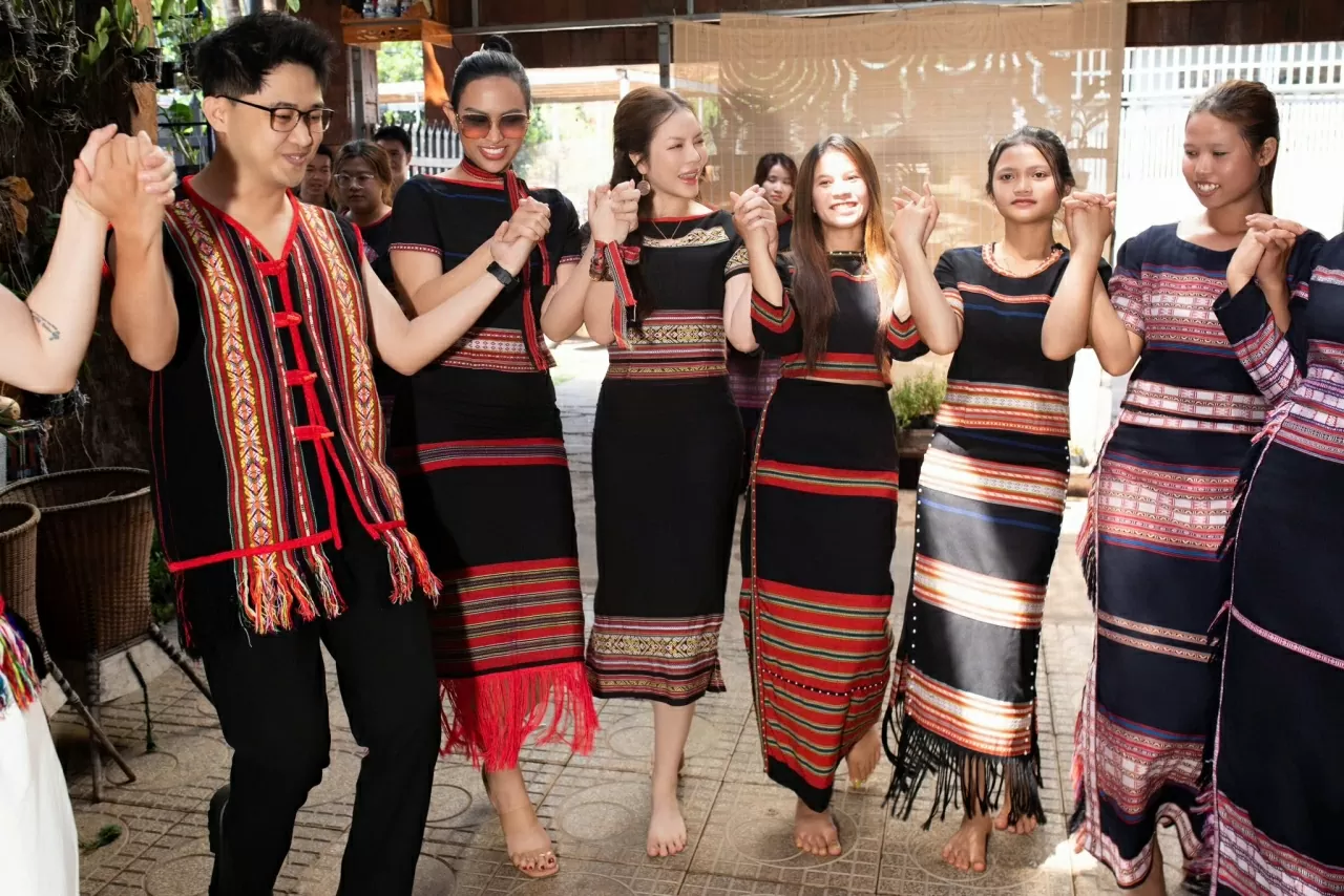 Lý Nhã Kỳ Lý Nhã Kỳ